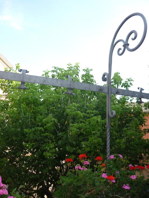Il Giardino Segreto Bed & Breakfast Имола Екстериор снимка